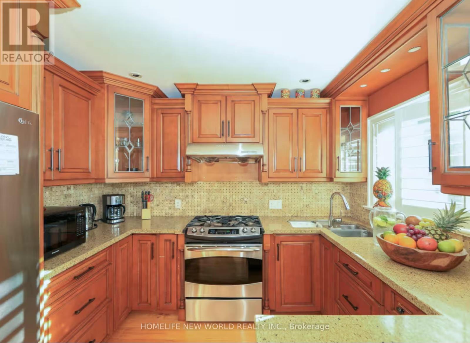 B24240 Thorah Park Boulevard Property Photo 2