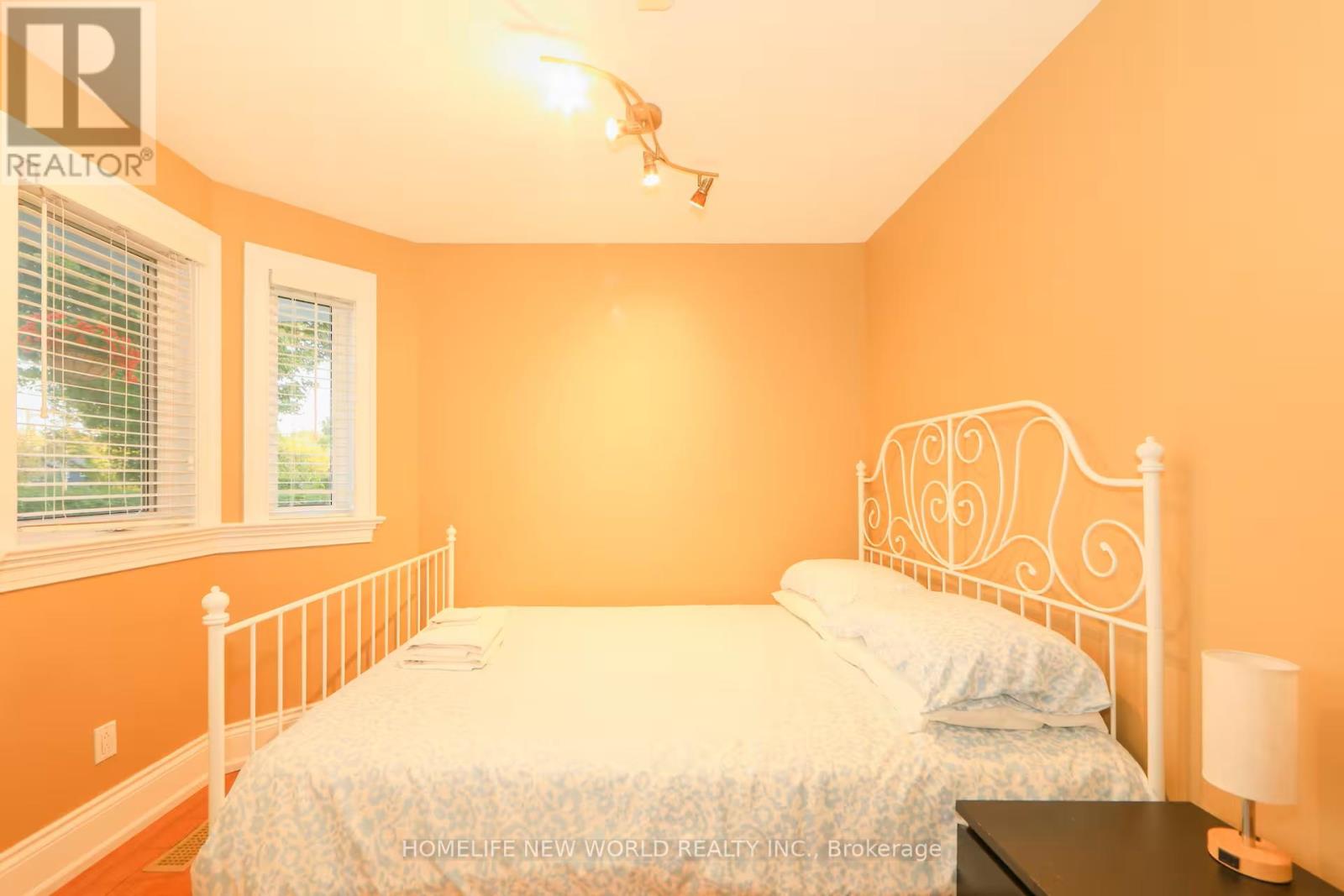 B24240 Thorah Park Boulevard Property Photo 8