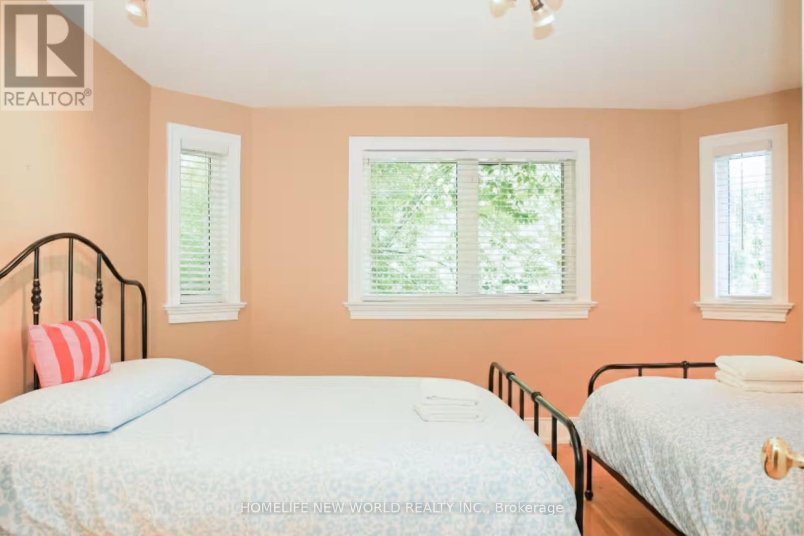 B24240 Thorah Park Boulevard Property Photo 9