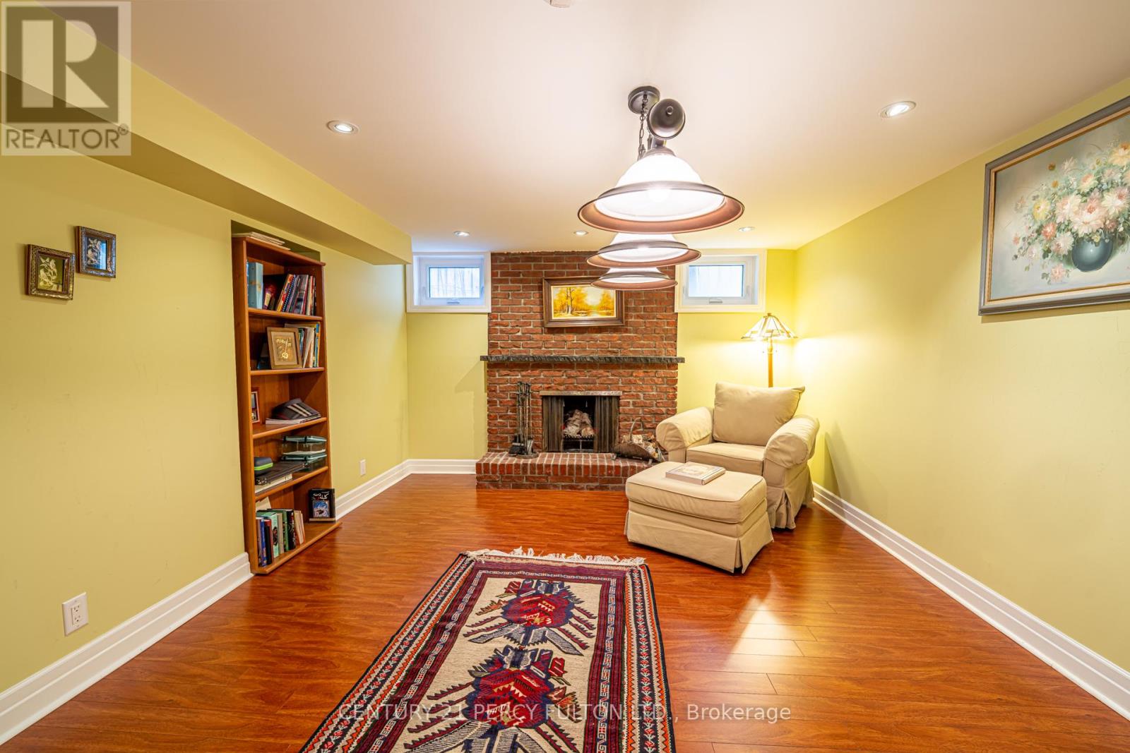 3 Henderson Avenue Property Photo 11