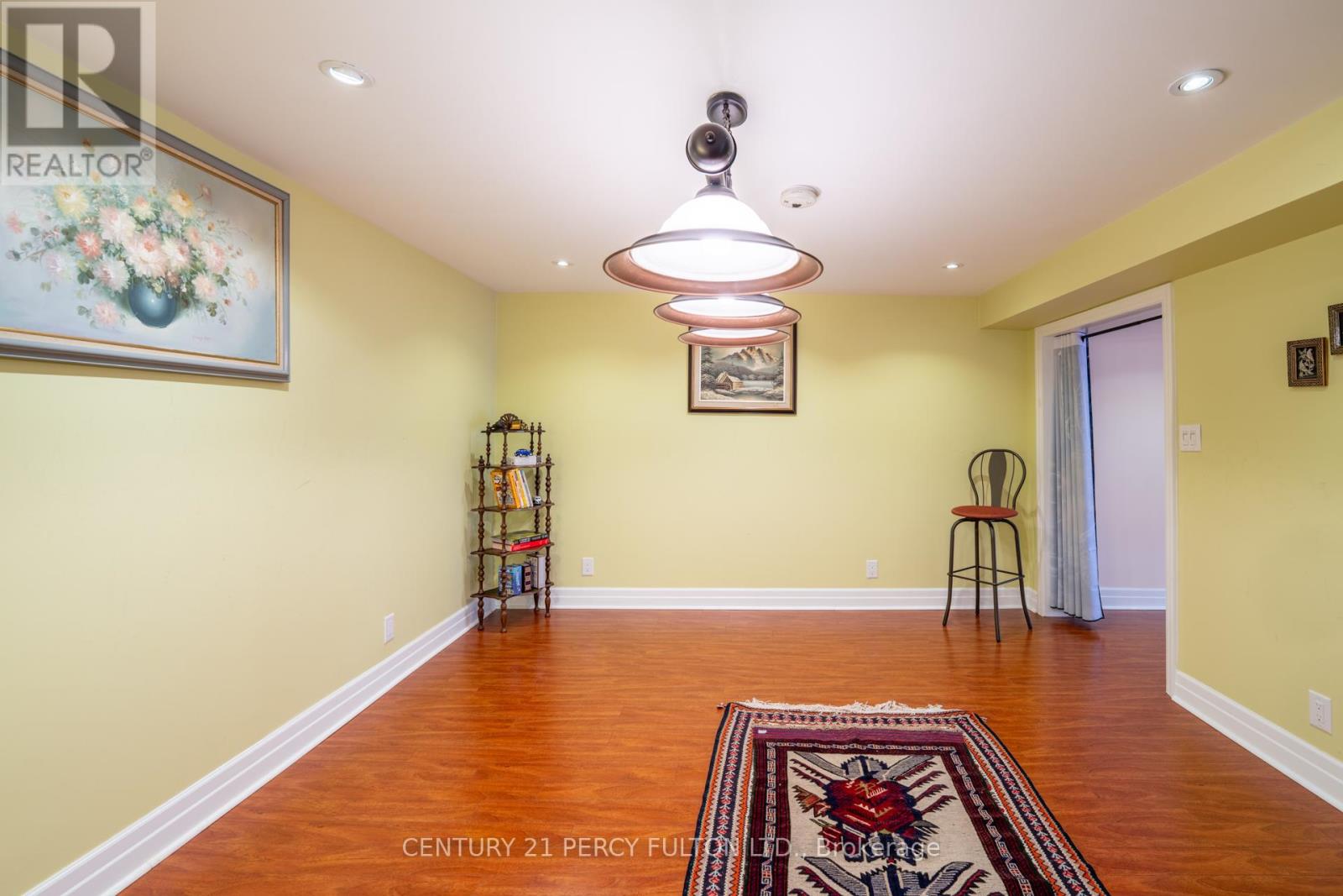 3 Henderson Avenue Property Photo 14