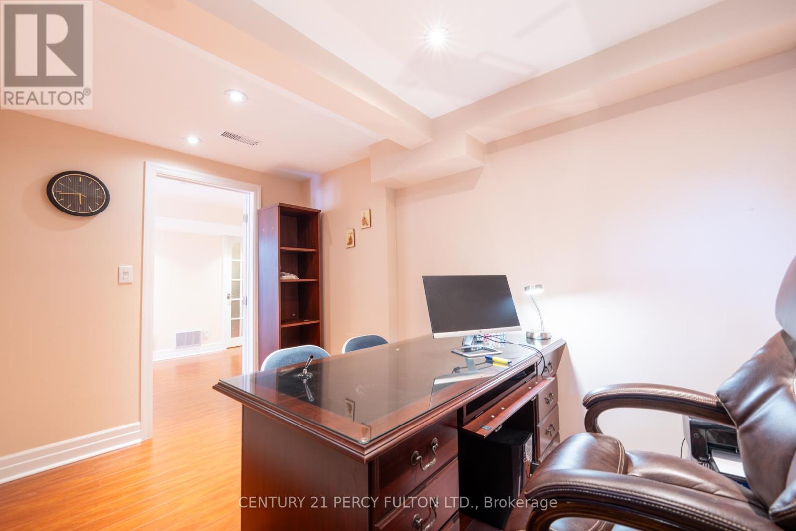 3 Henderson Avenue Property Photo 17