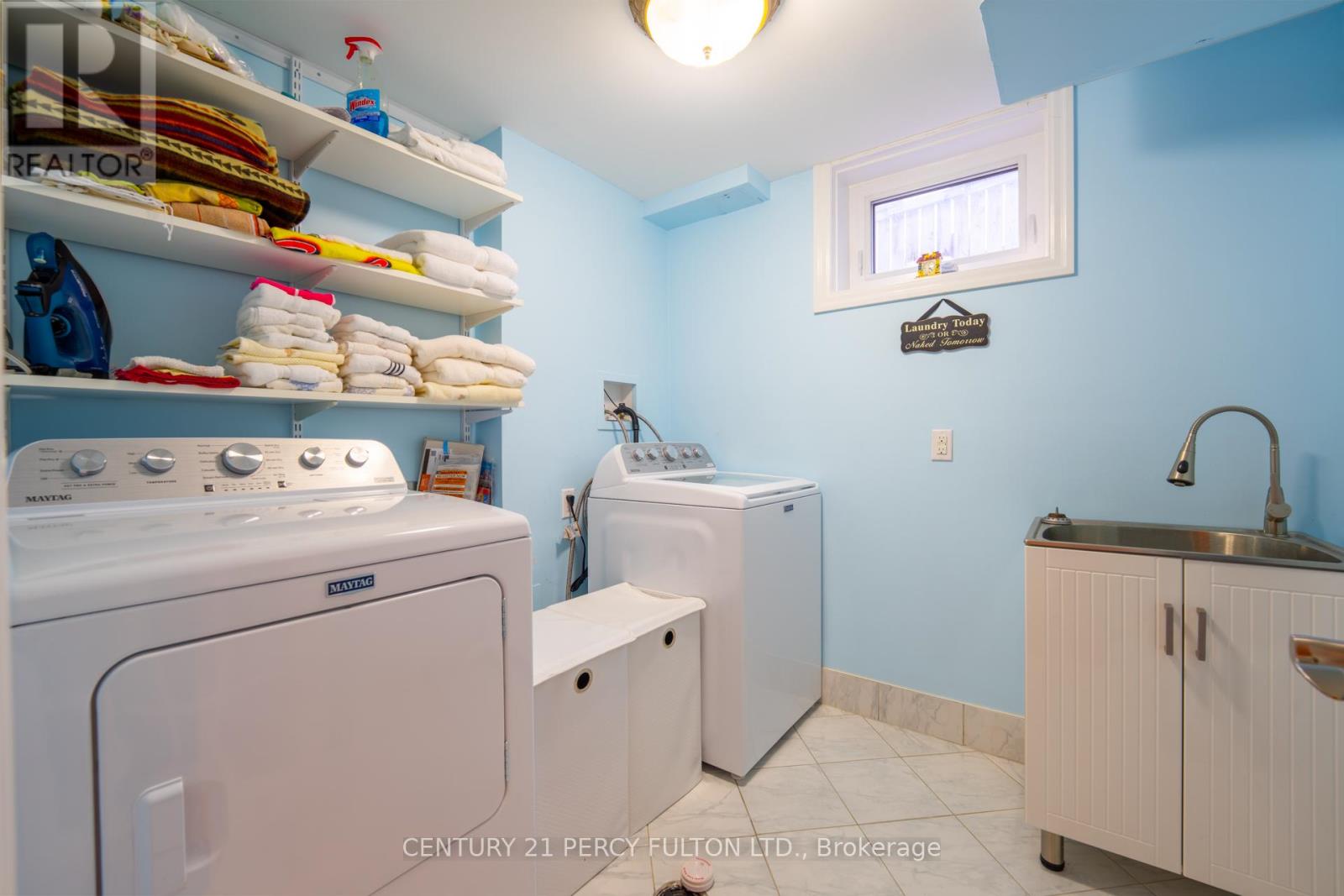 3 Henderson Avenue Property Photo 18