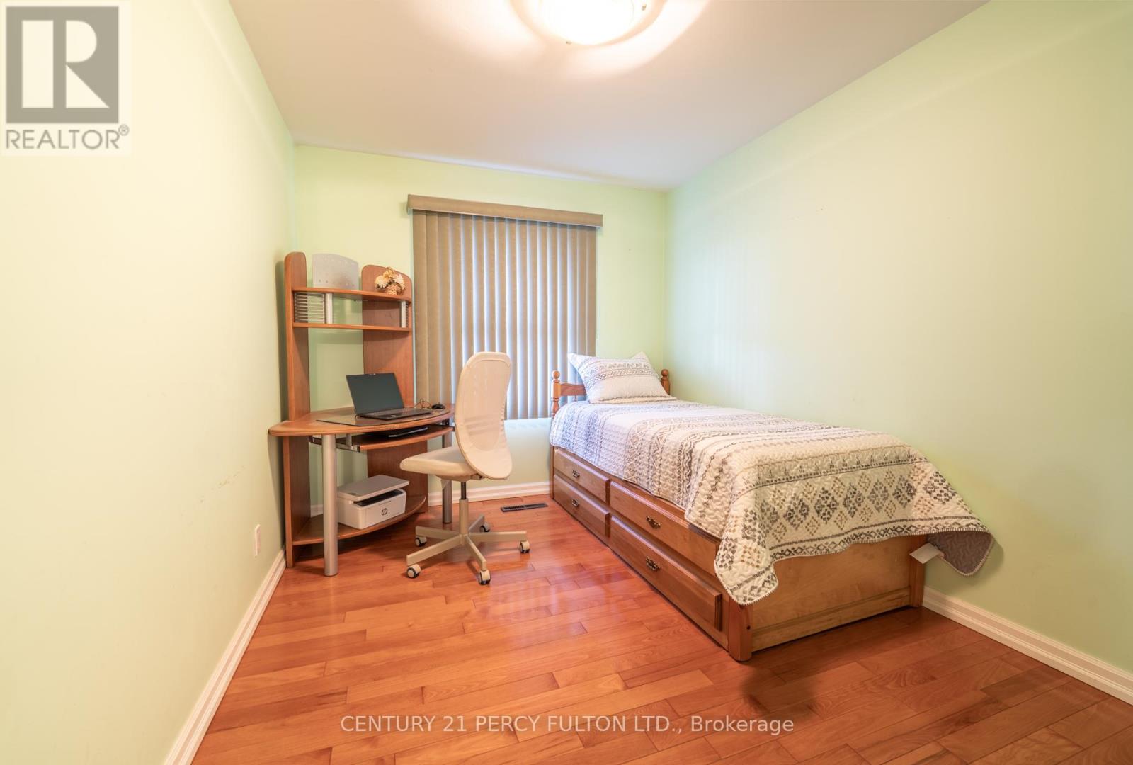 3 Henderson Avenue Property Photo 22