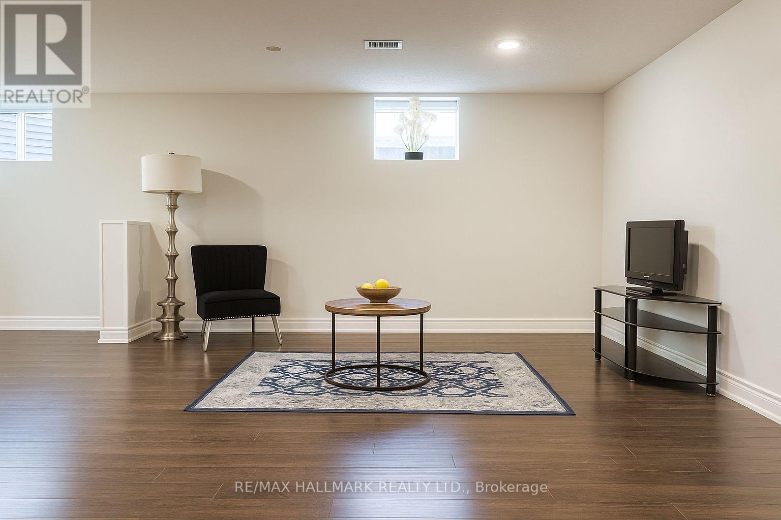92 Weldrick Road E Property Photo 23