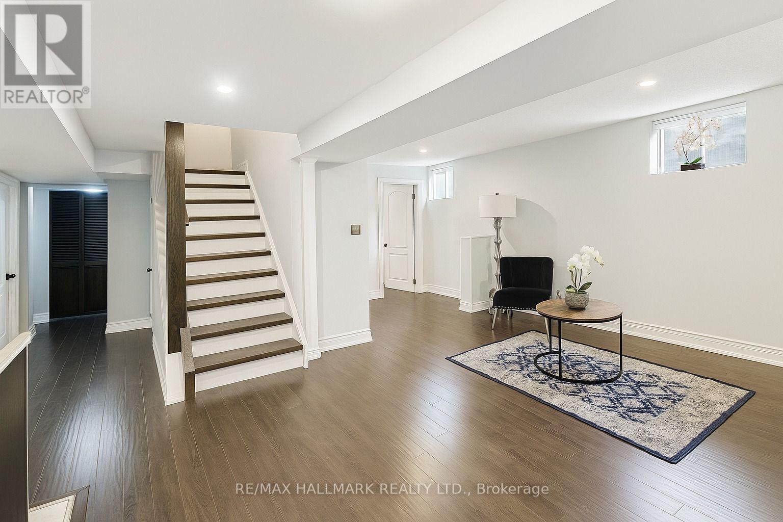 92 Weldrick Road E Property Photo 24