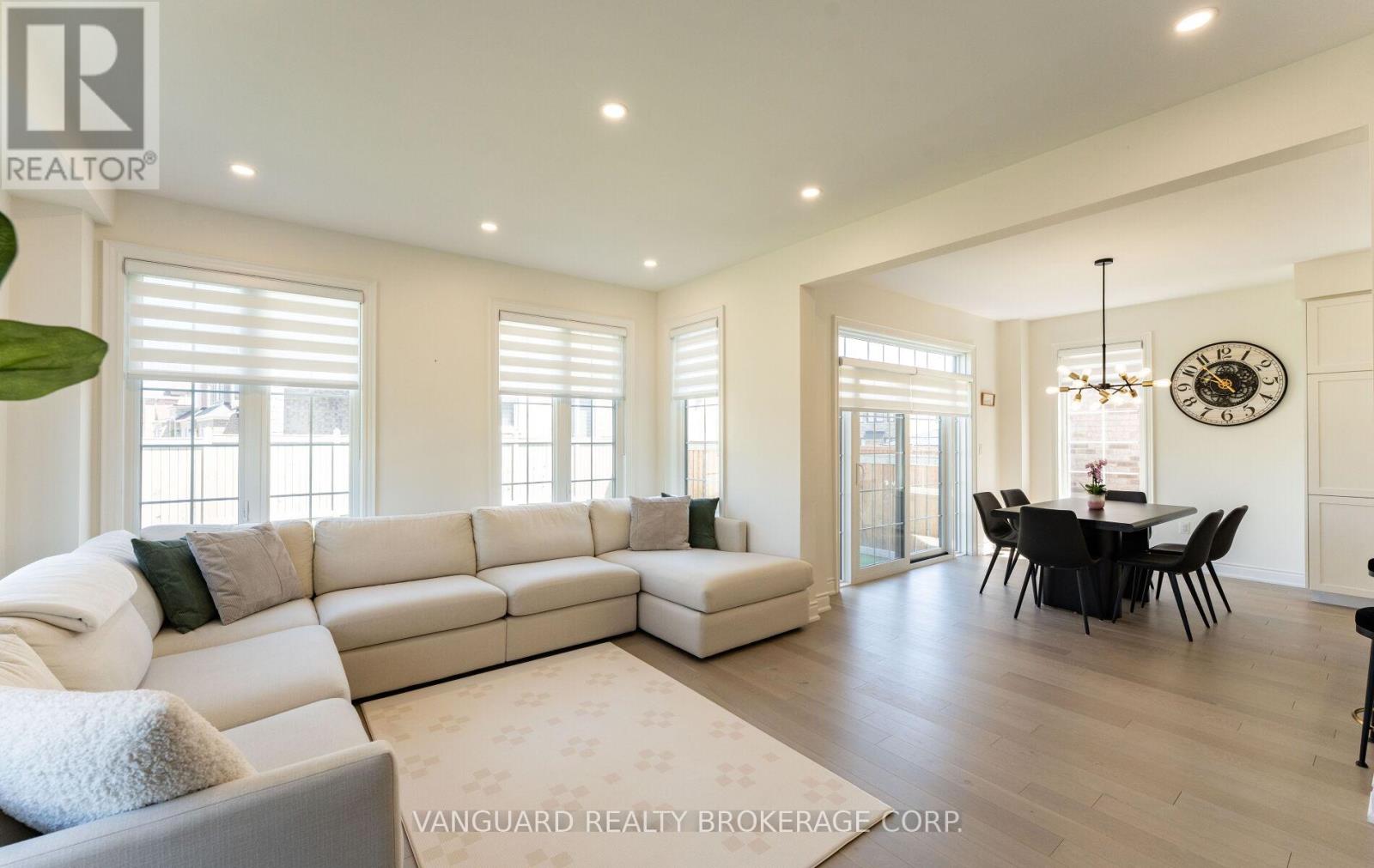 158 Scarlet Way Property Photo 15