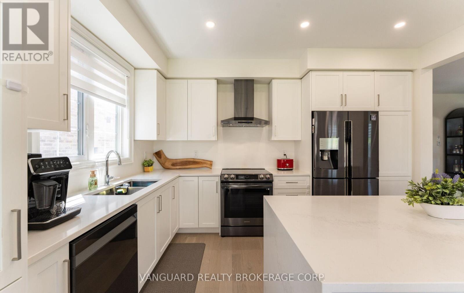 158 Scarlet Way Property Photo 23