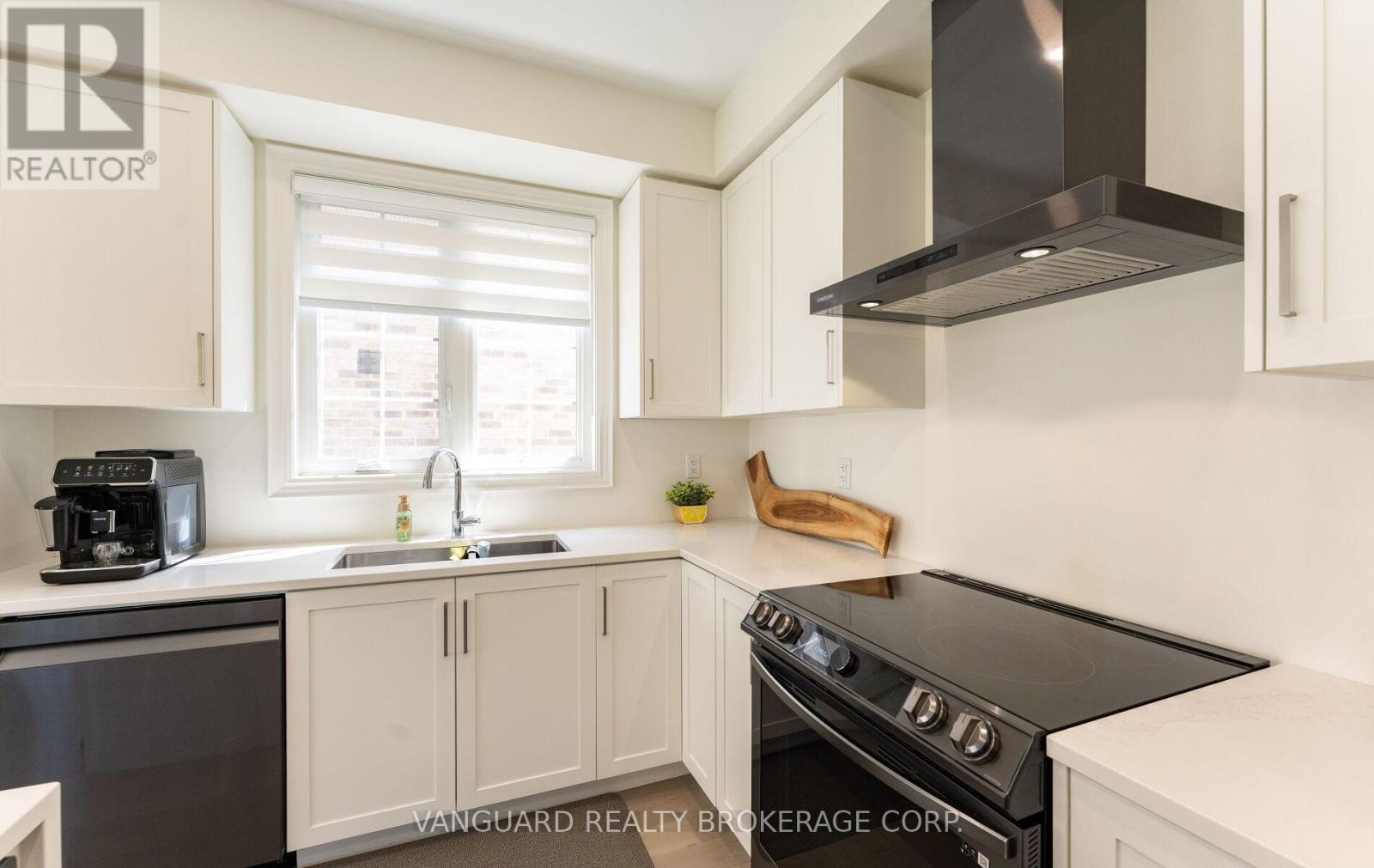 158 Scarlet Way Property Photo 24
