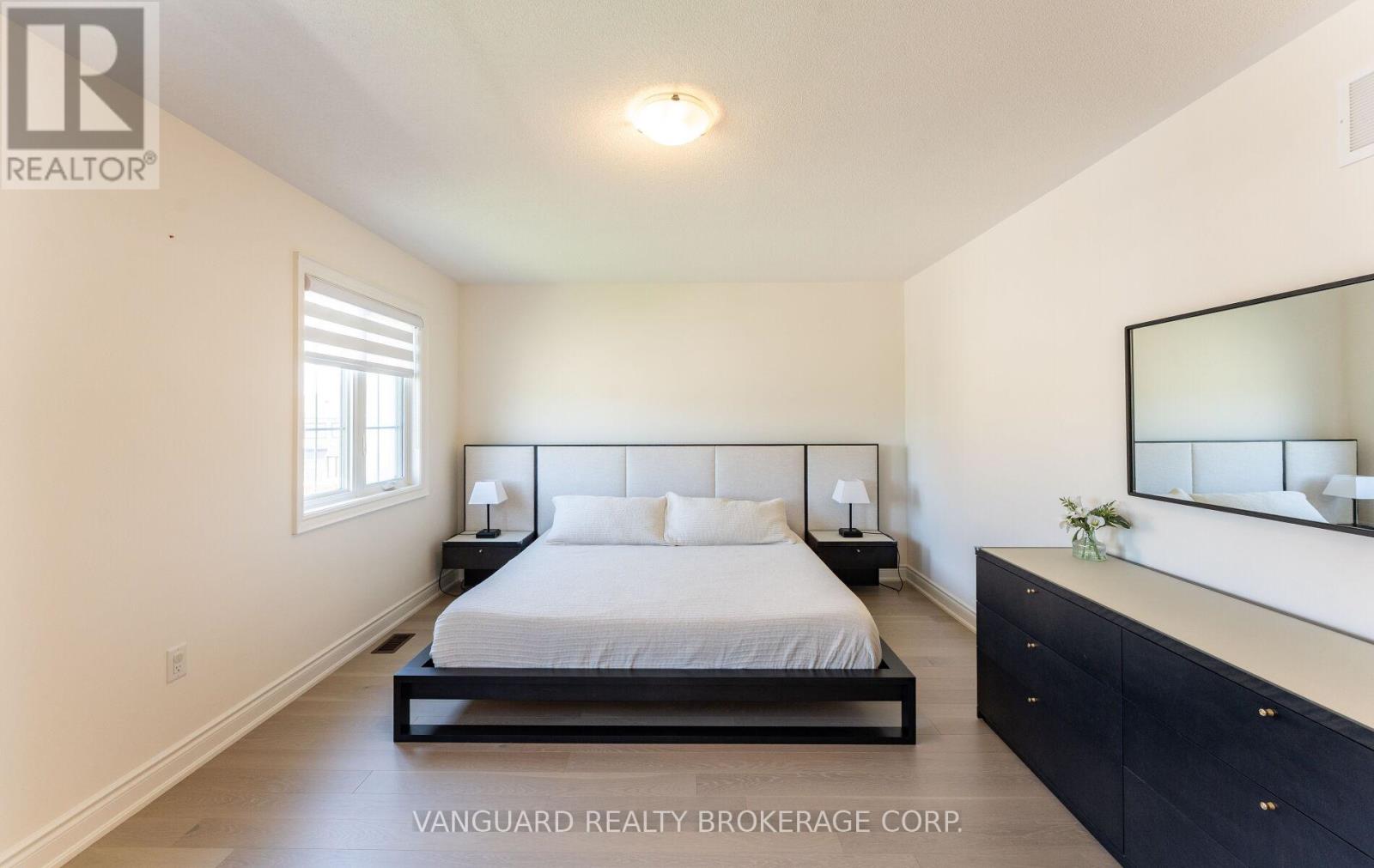 158 Scarlet Way Property Photo 32