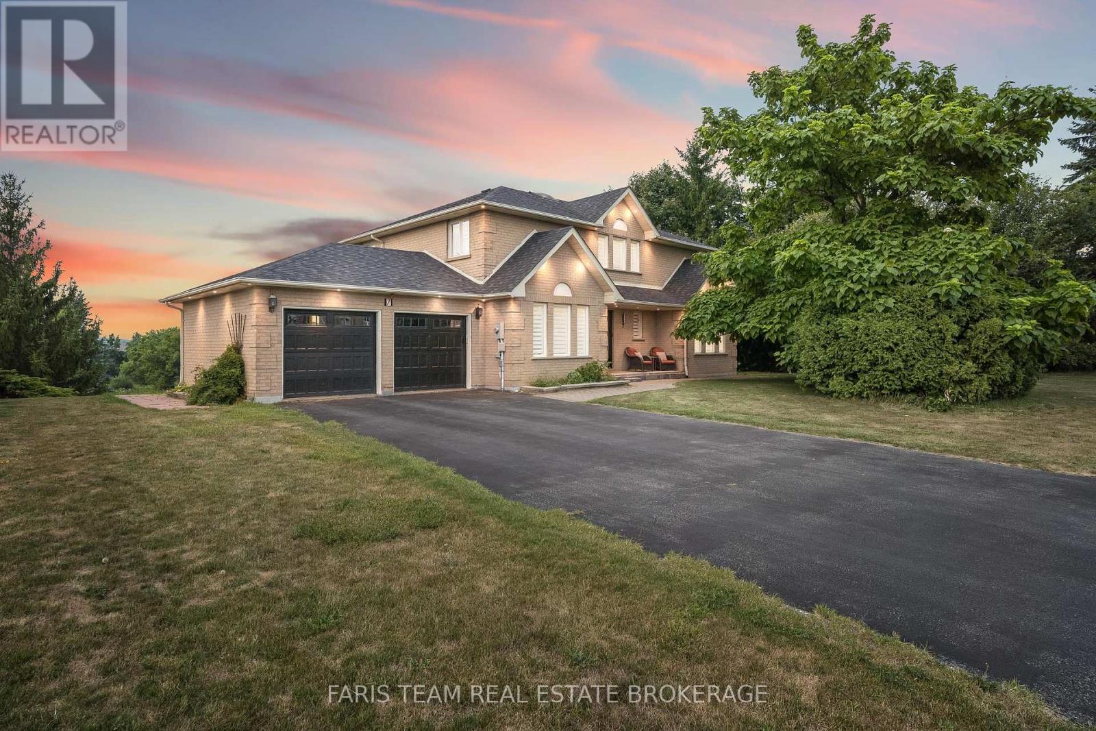7 Golfview Boulevard Property Photo 2