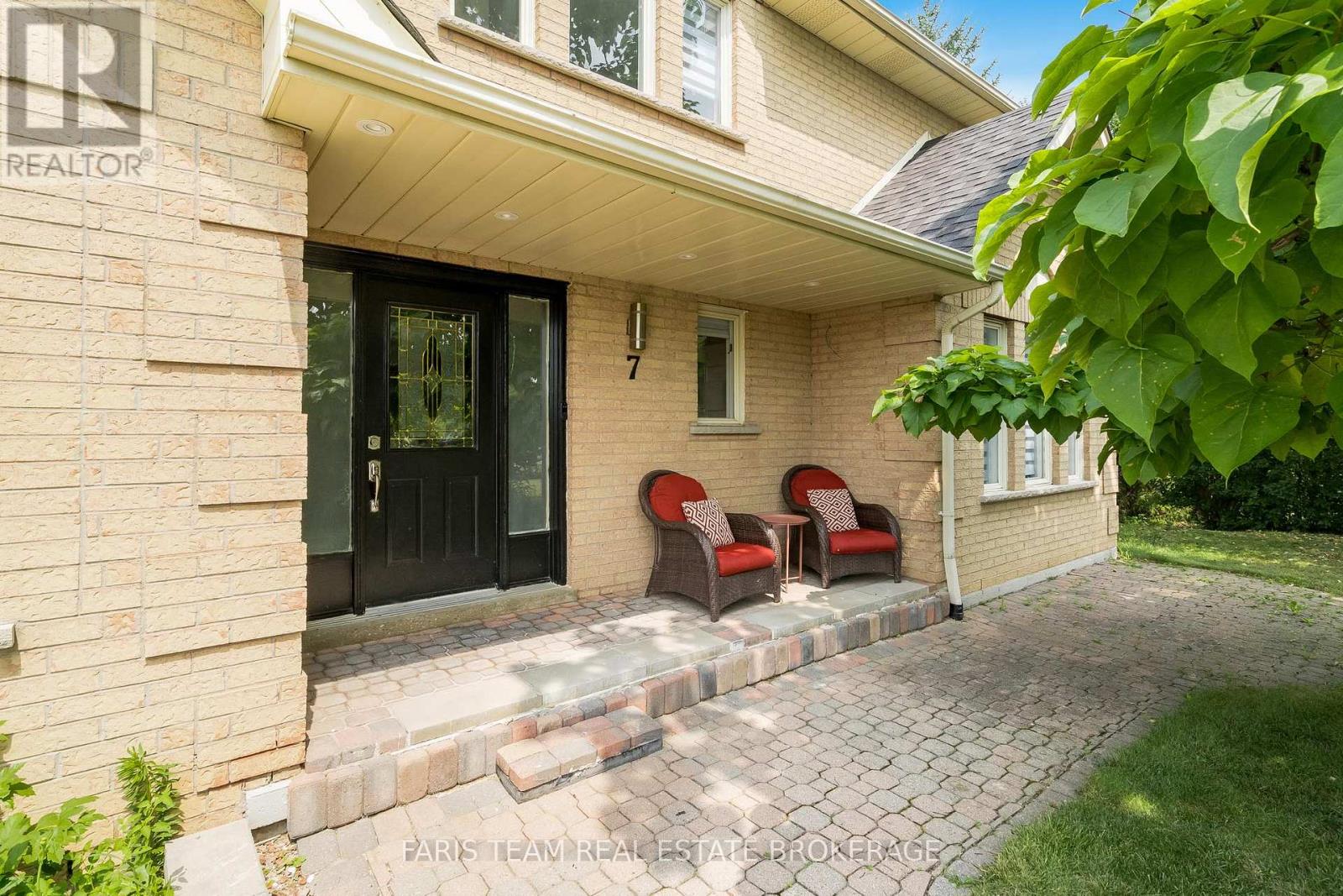 7 Golfview Boulevard Property Photo 5