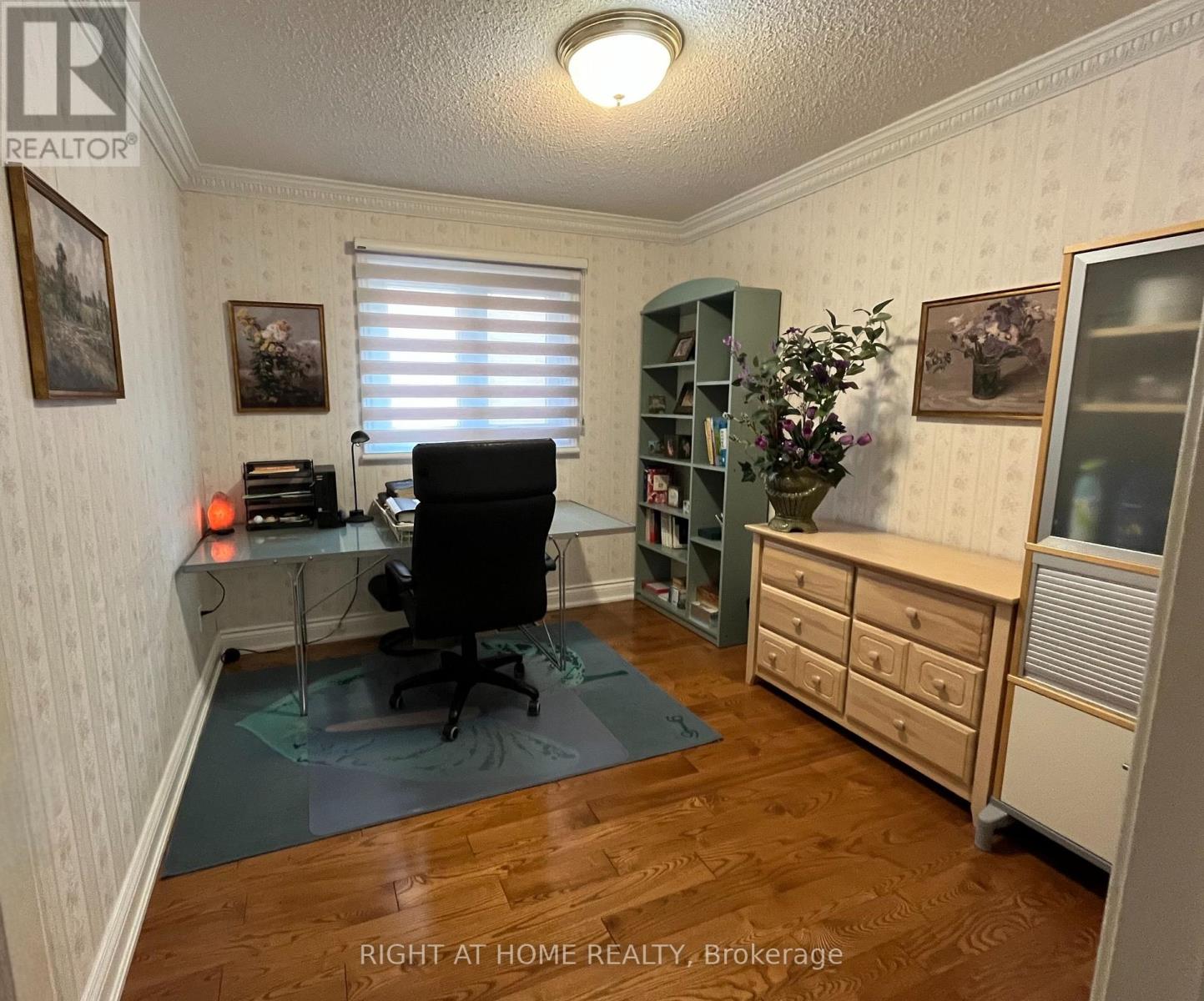 27 Addison Street Property Photo 14