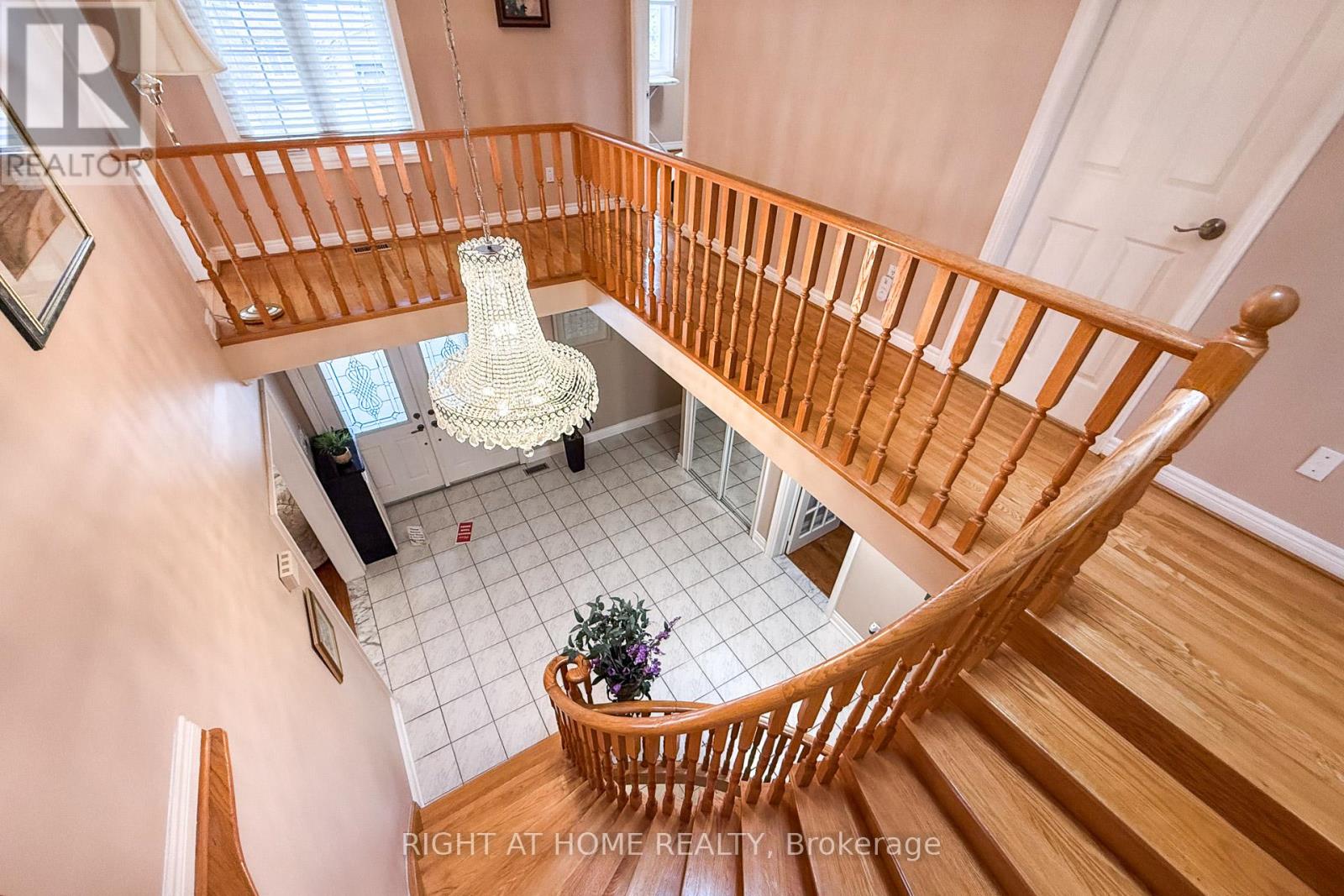 27 Addison Street Property Photo 24