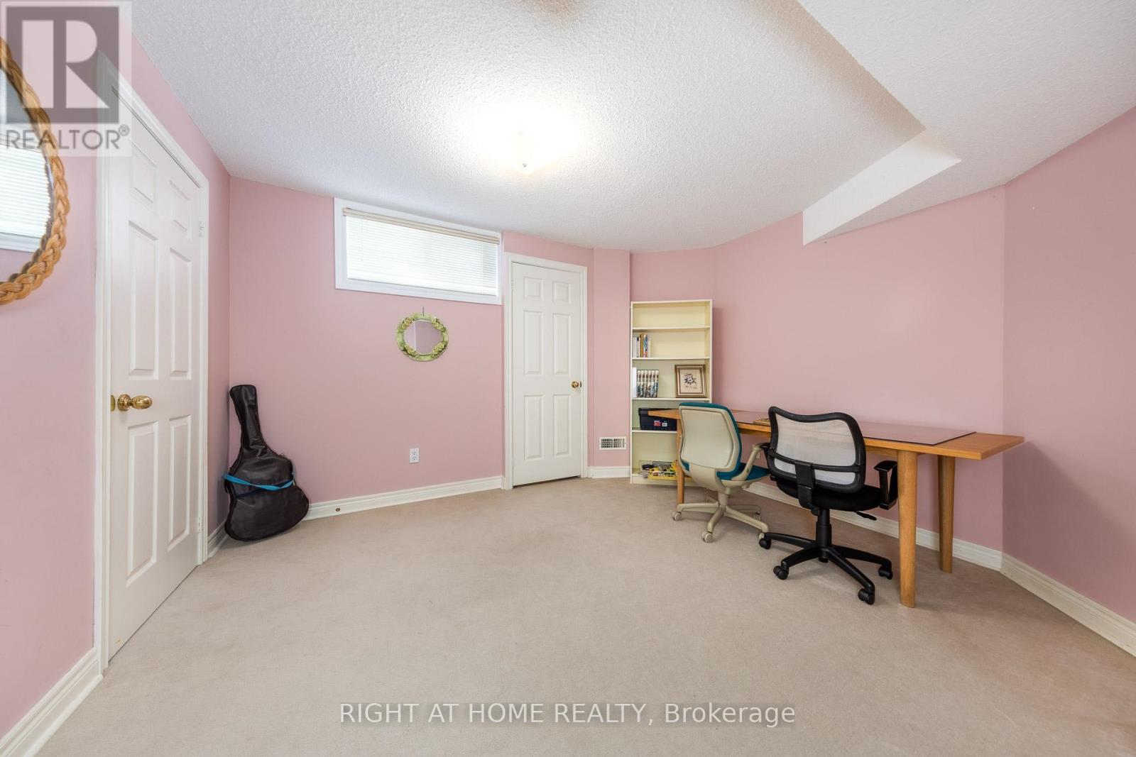 27 Addison Street Property Photo 43