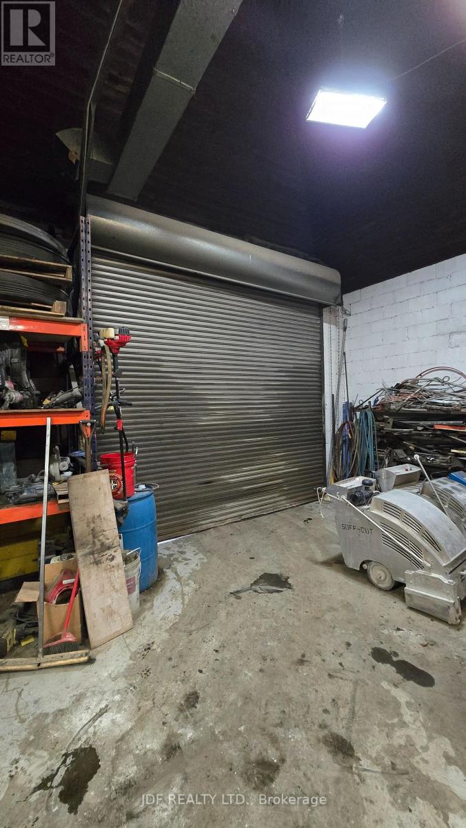 1* Burtons Lane Property Photo 32