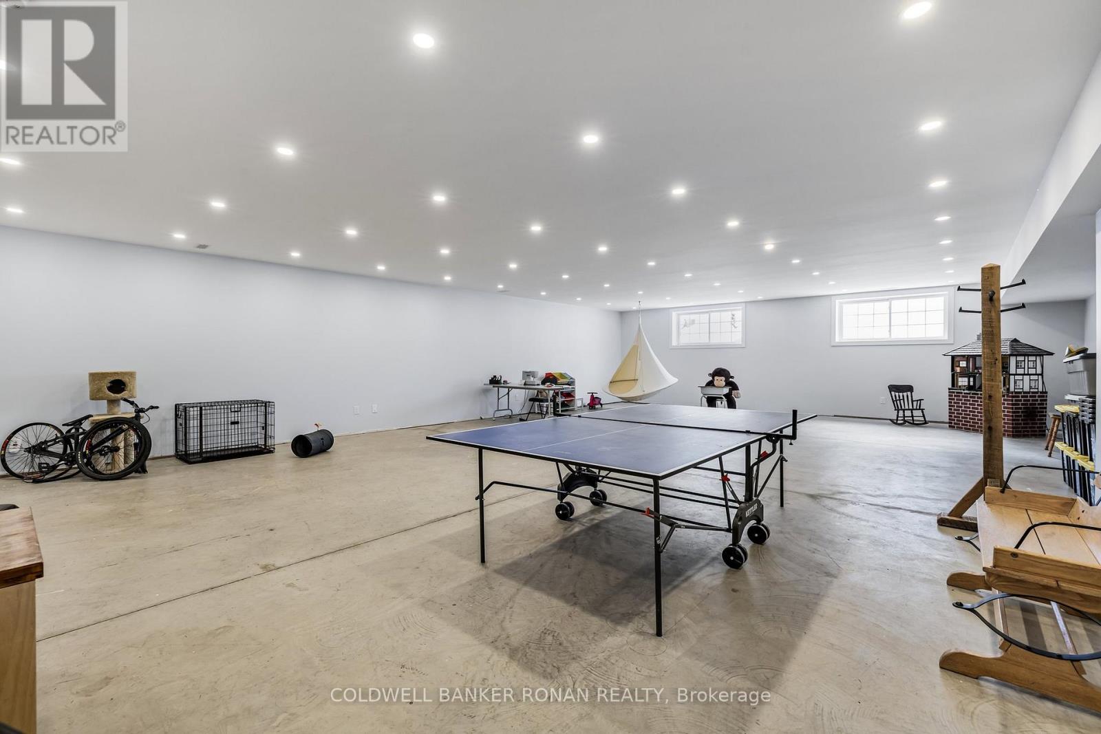 6643 3rd Line Property Photo 31