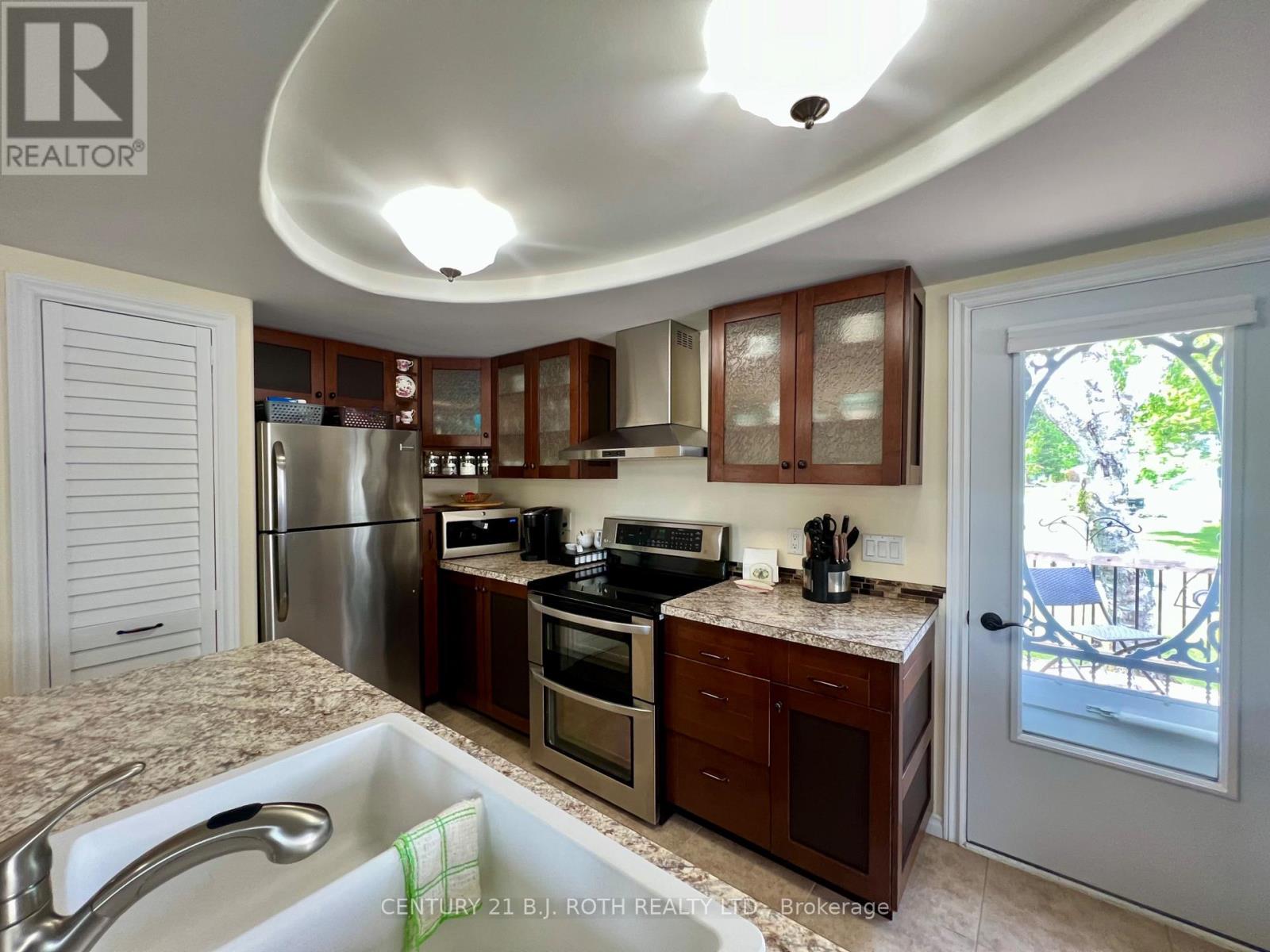 57 Main Street Property Photo 16