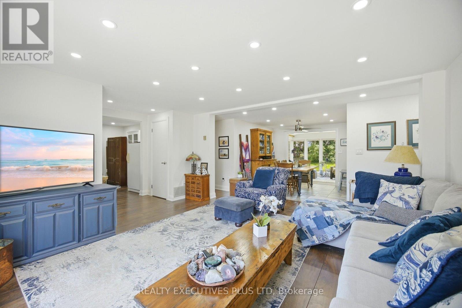 3 Pineview Court Property Photo 12