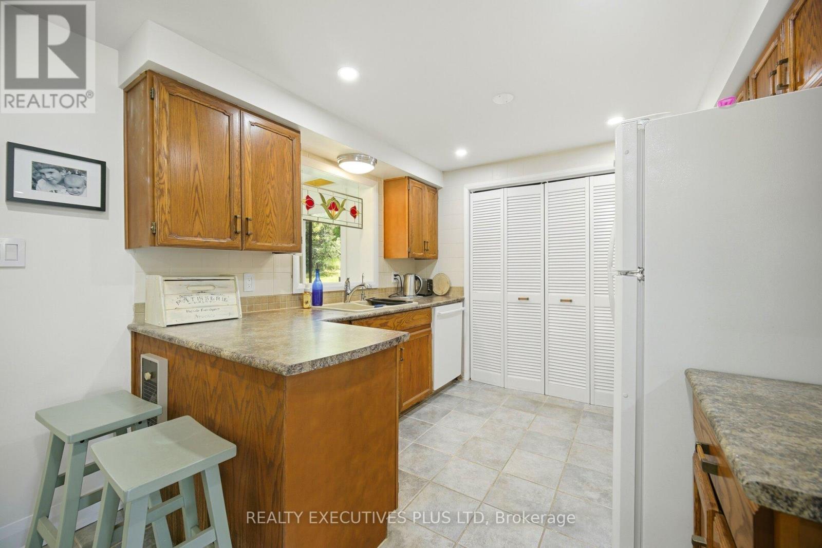 3 Pineview Court Property Photo 15