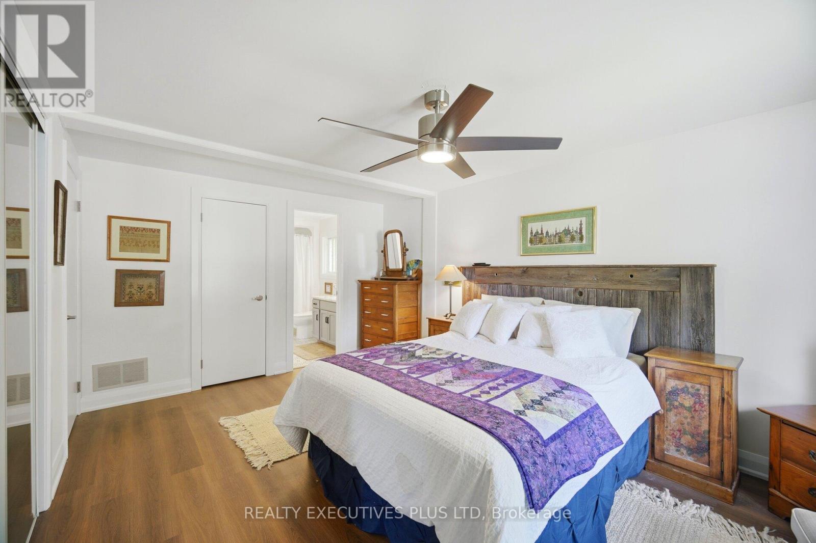 3 Pineview Court Property Photo 23