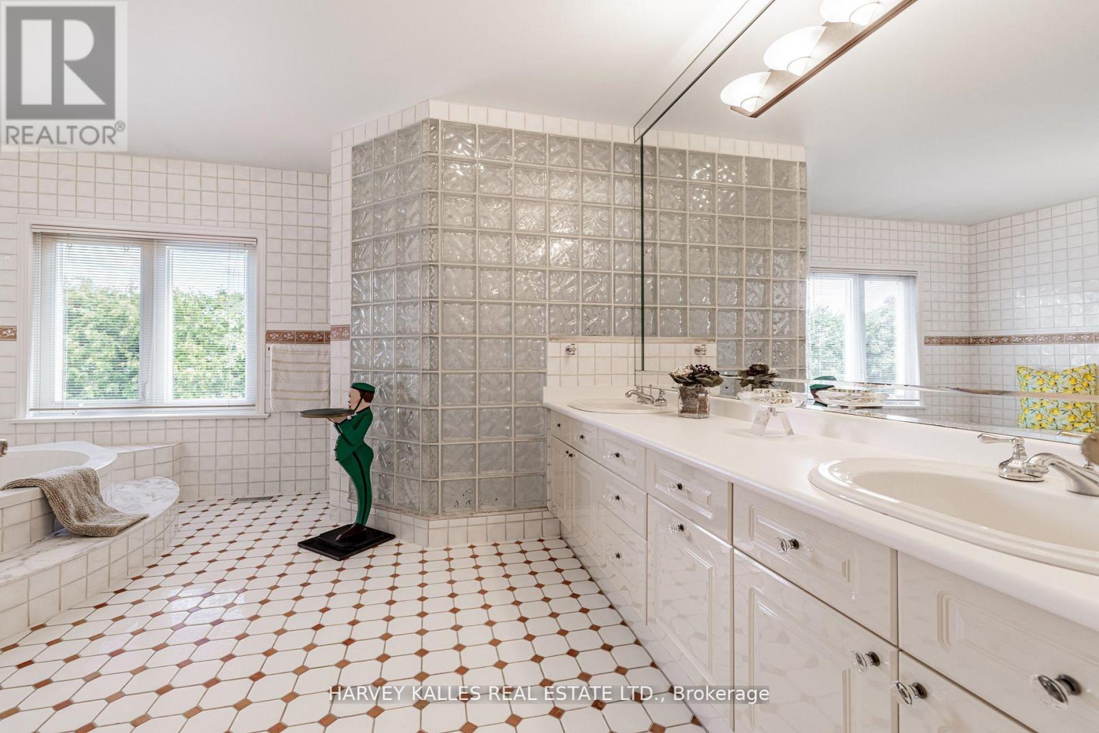145 Rodeo Drive Property Photo 32