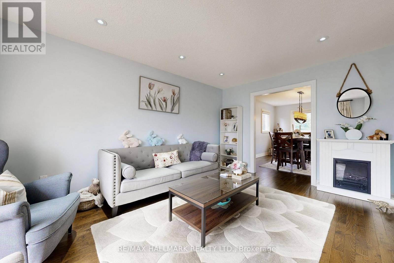 87 Autumn Way Property Photo 8