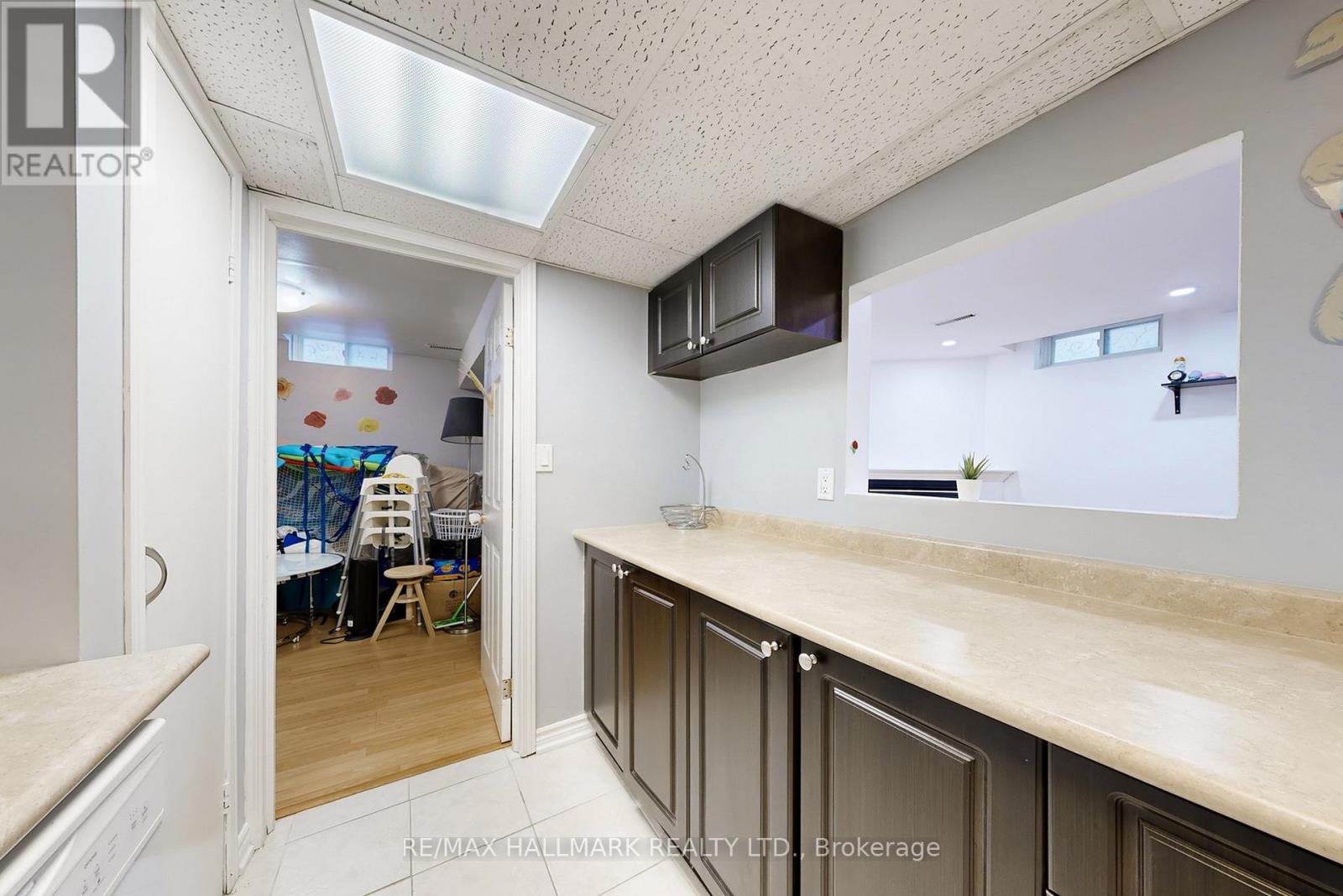 87 Autumn Way Property Photo 38
