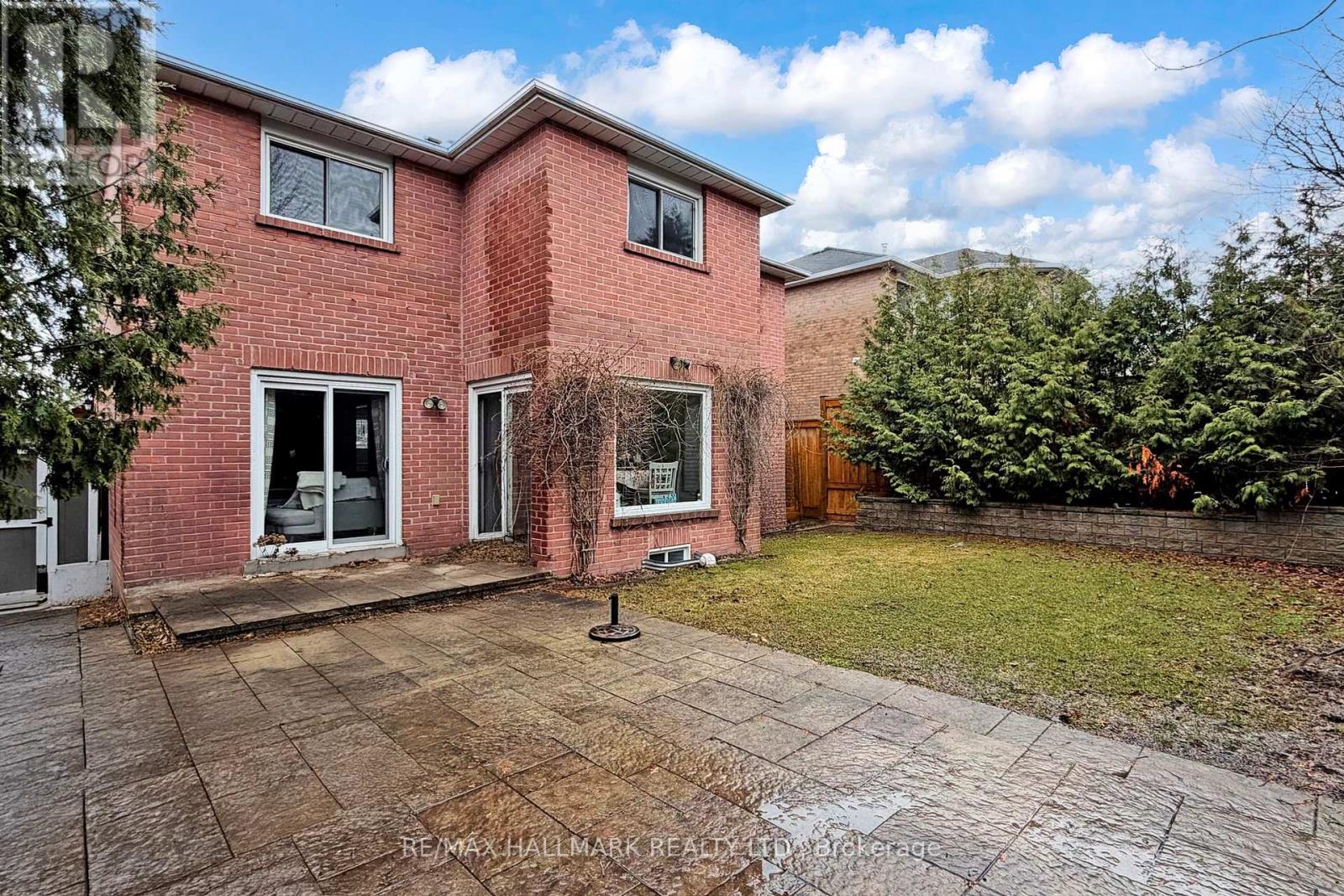 87 Autumn Way Property Photo 42