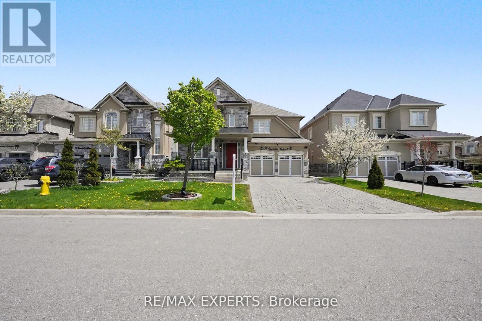 74 Dunrobin Crescent Property Photo 7