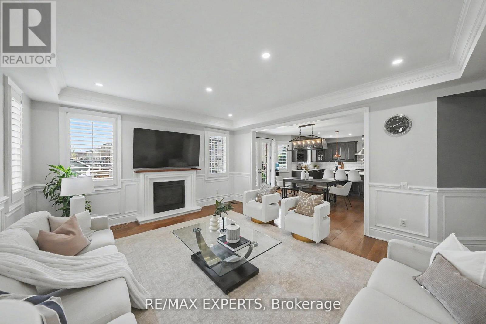 74 Dunrobin Crescent Property Photo 19