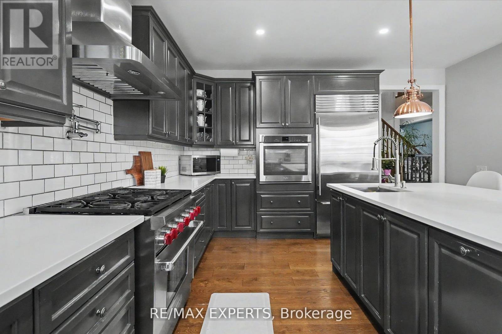 74 Dunrobin Crescent Property Photo 26