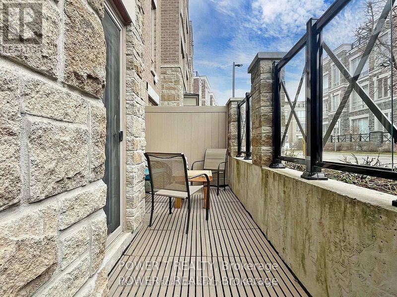 509 - 30 Dunsheath Way Property Photo 5