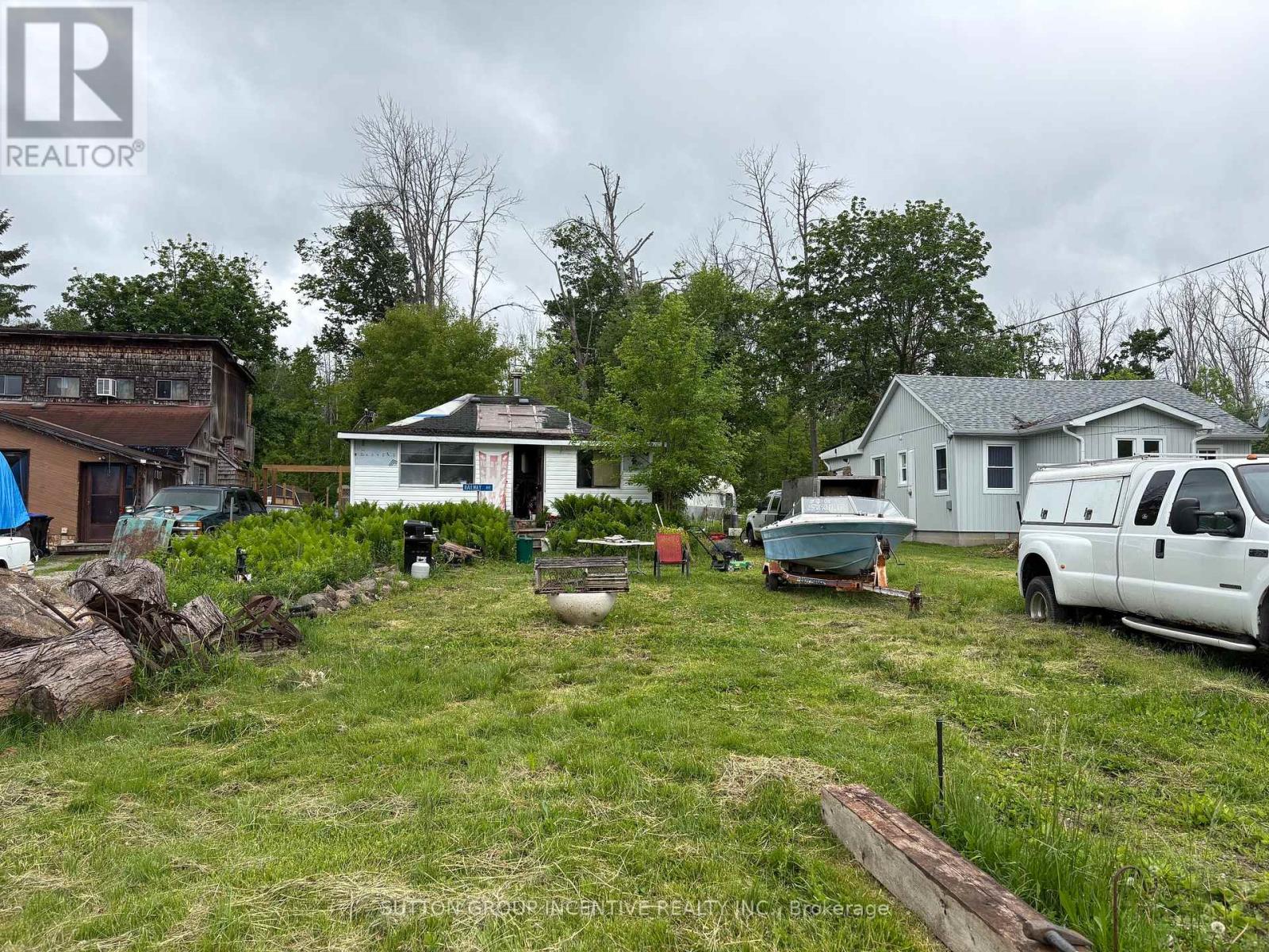 2766 Ireton Street Property Photo 1