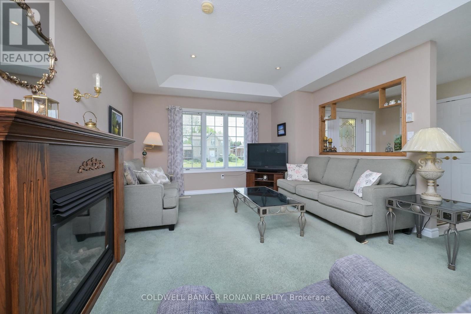 28 Fisher Drive Property Photo 11