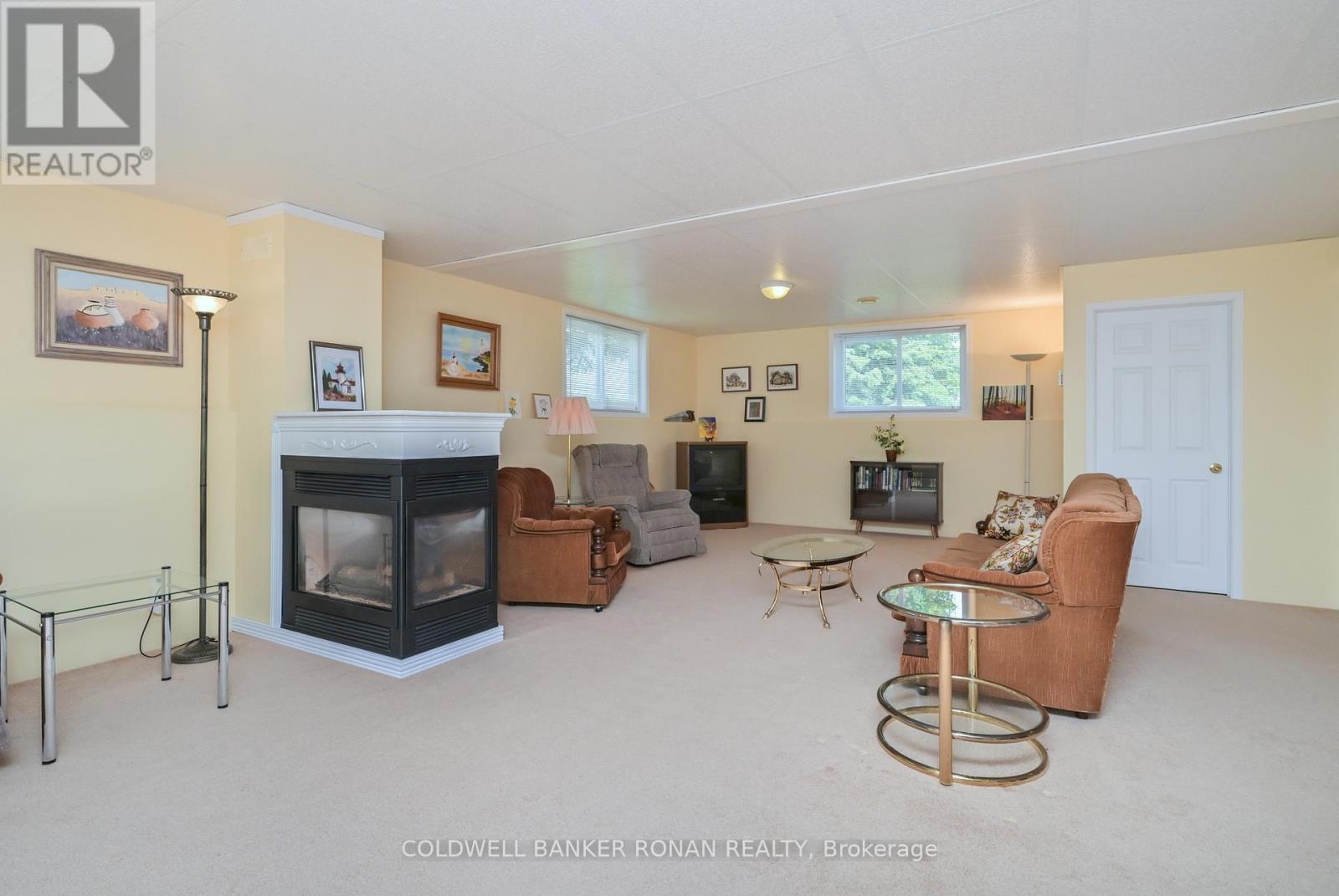 28 Fisher Drive Property Photo 24