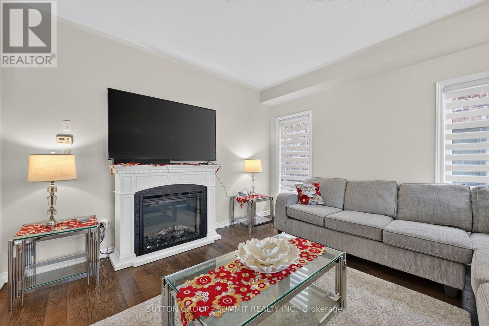 19 Jardine Street Property Photo 12