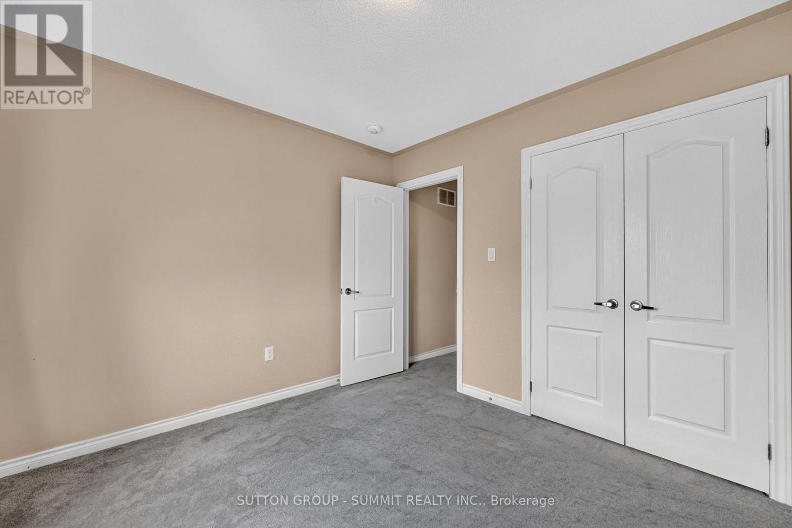 19 Jardine Street Property Photo 31