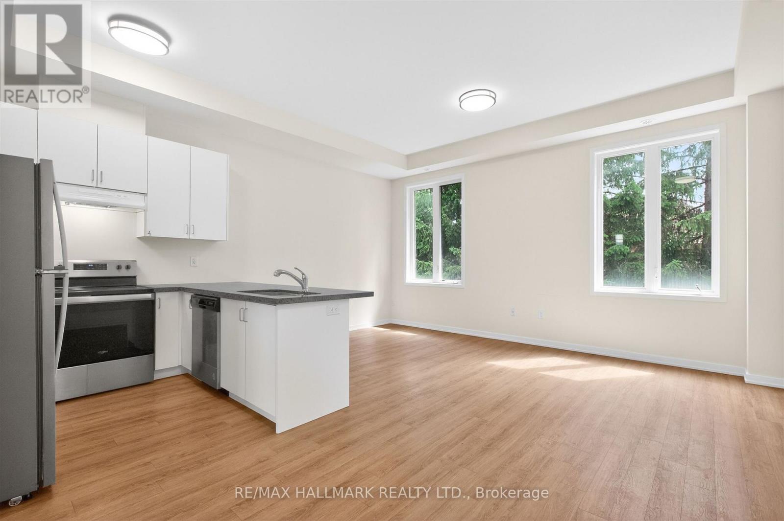 62 Pantheon Lane Property Photo 13