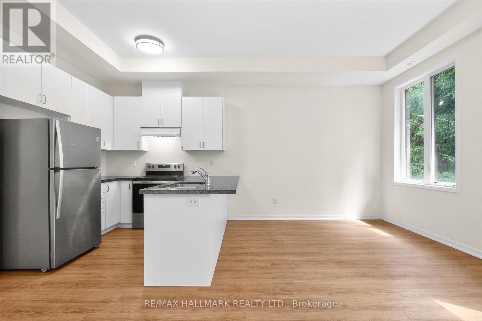62 Pantheon Lane Property Photo 14