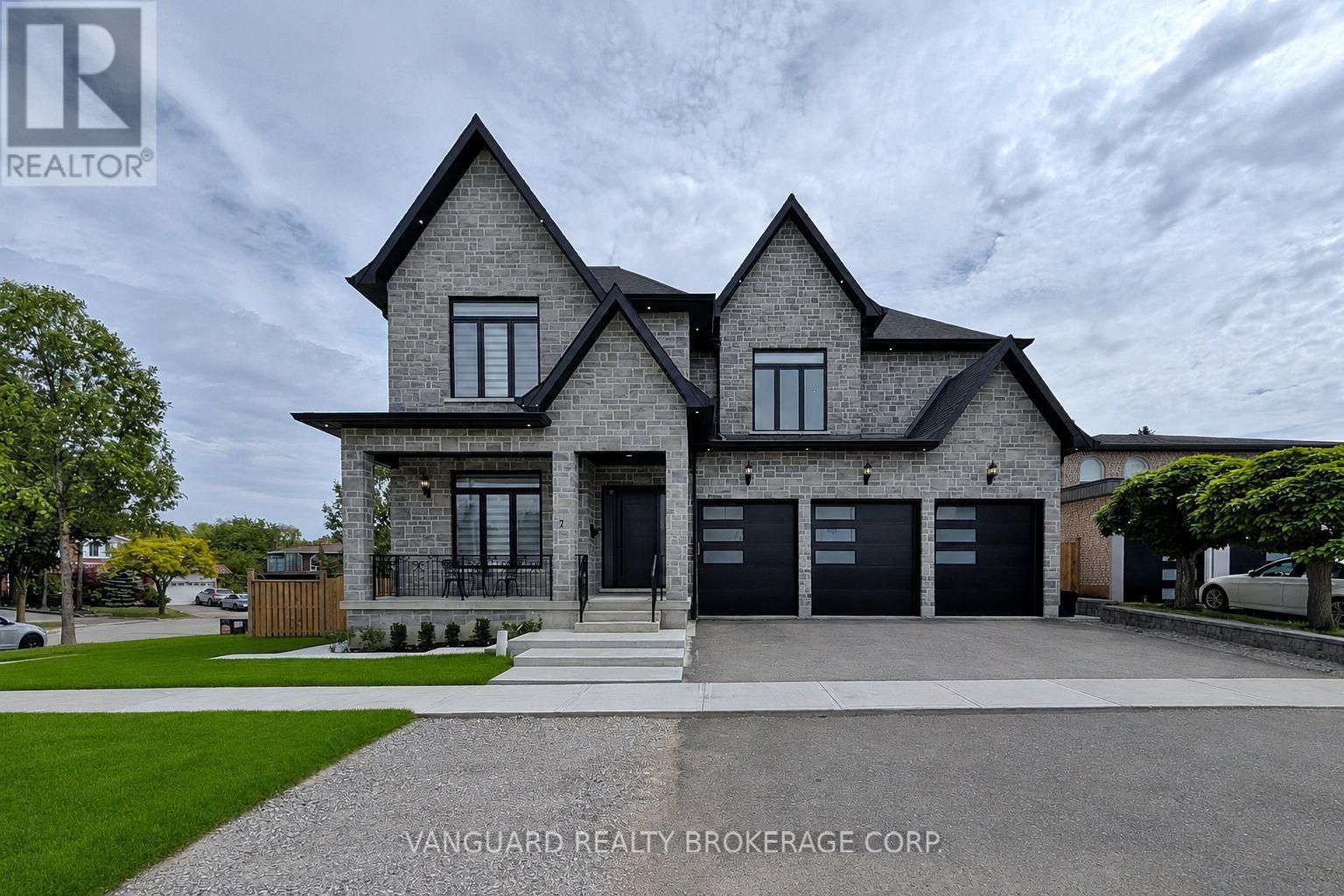 7 HOUSTON ROAD
