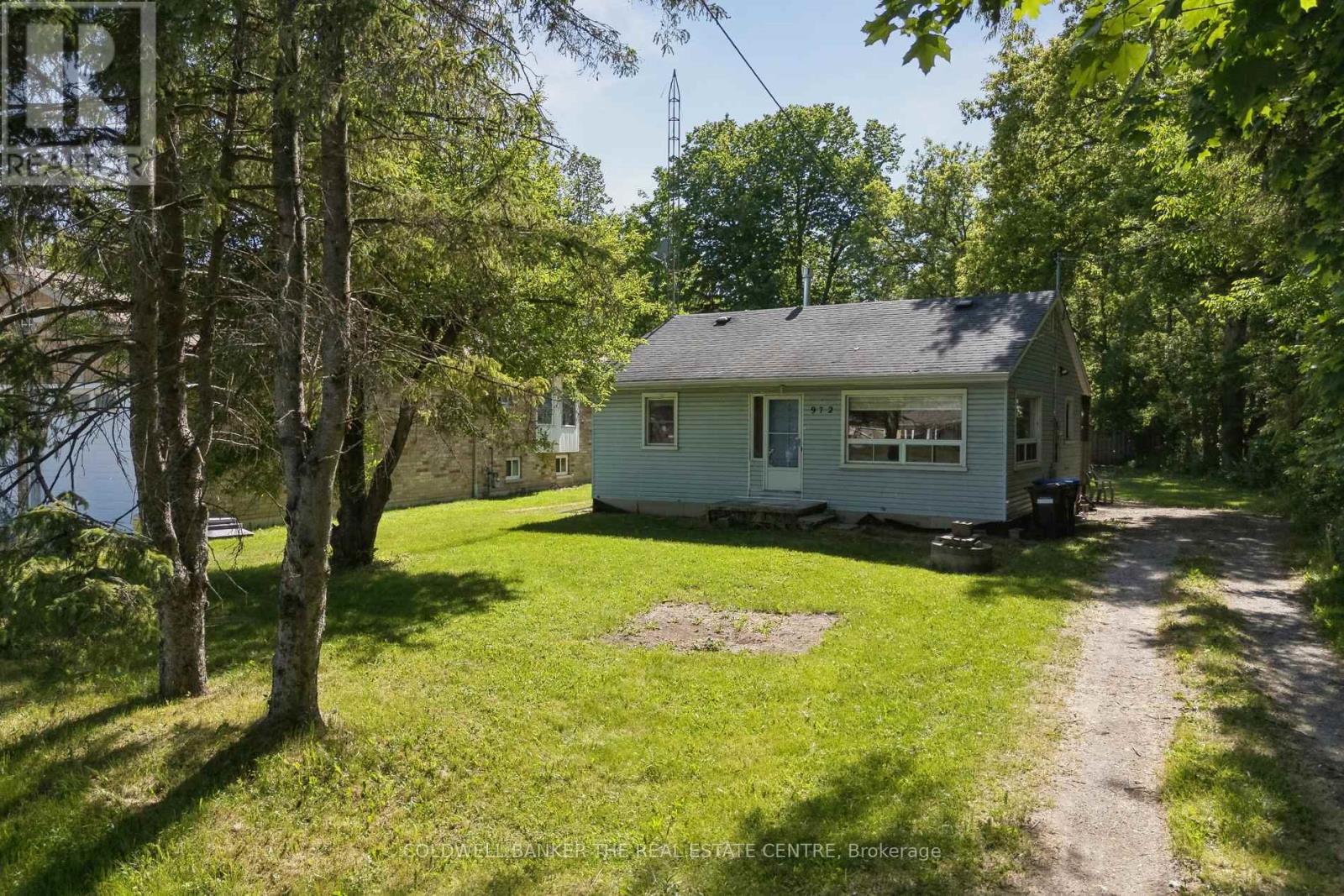 972 Gilmore Avenue Property Photo 1