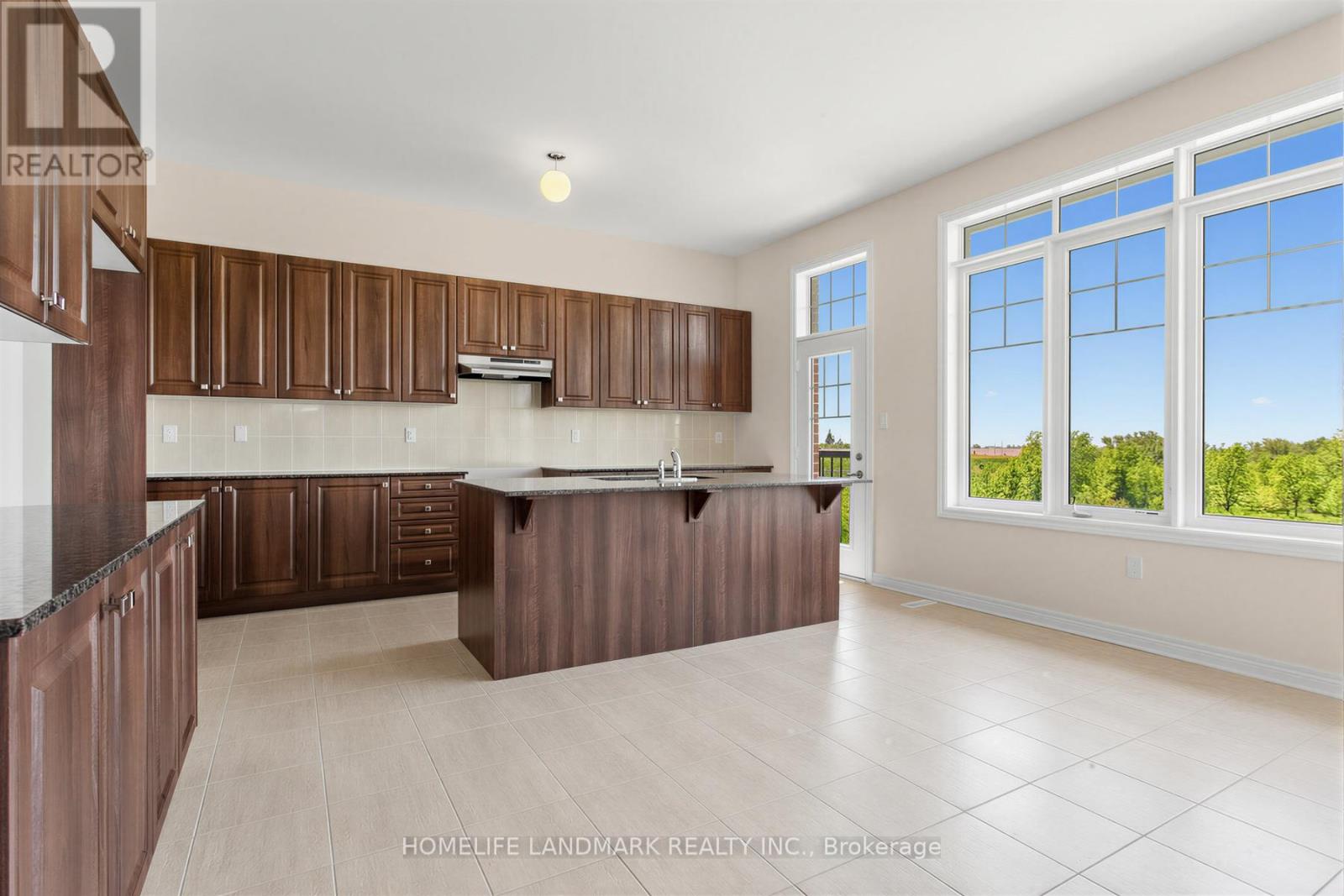 55 Gerden Drive Property Photo 12