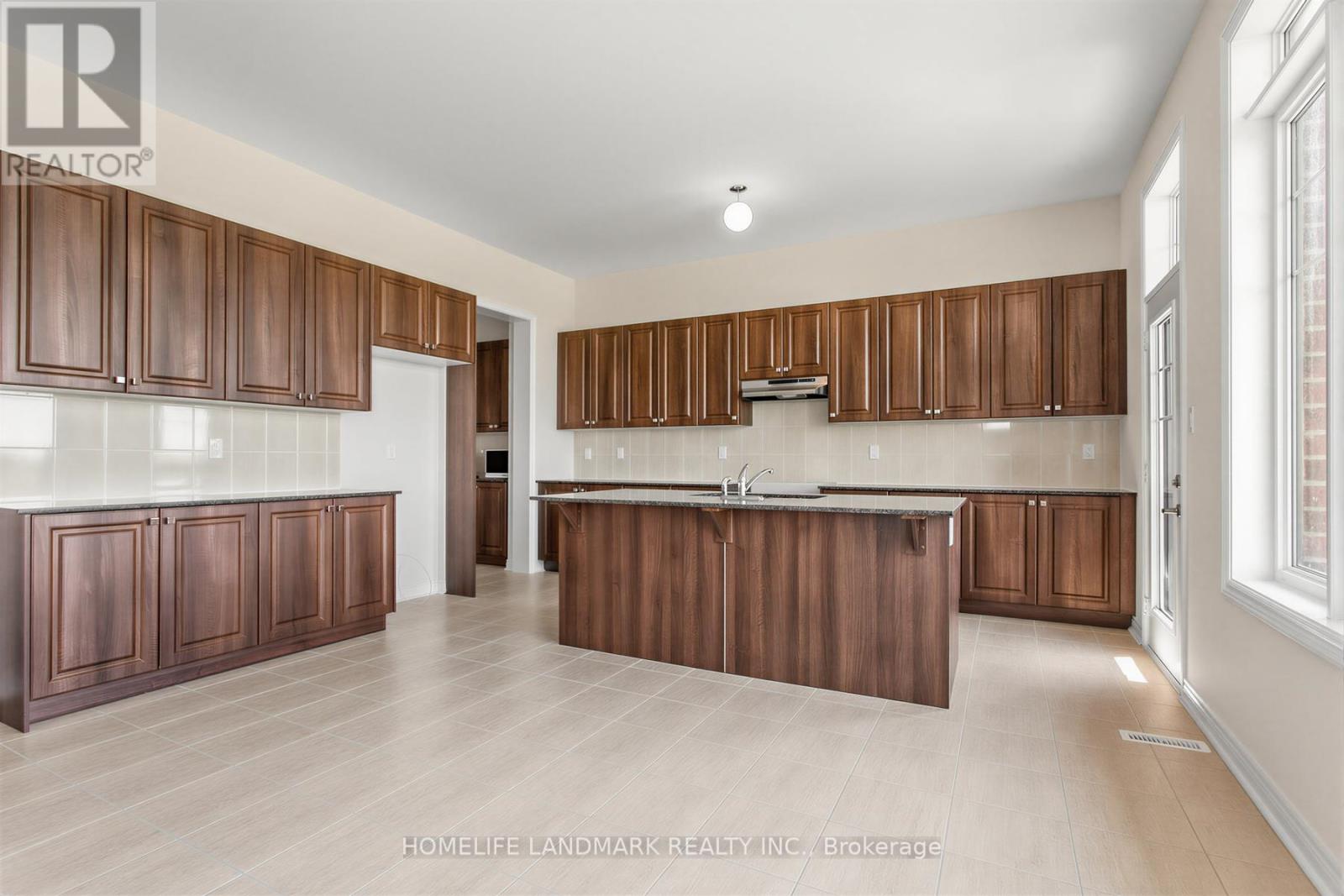 55 Gerden Drive Property Photo 13