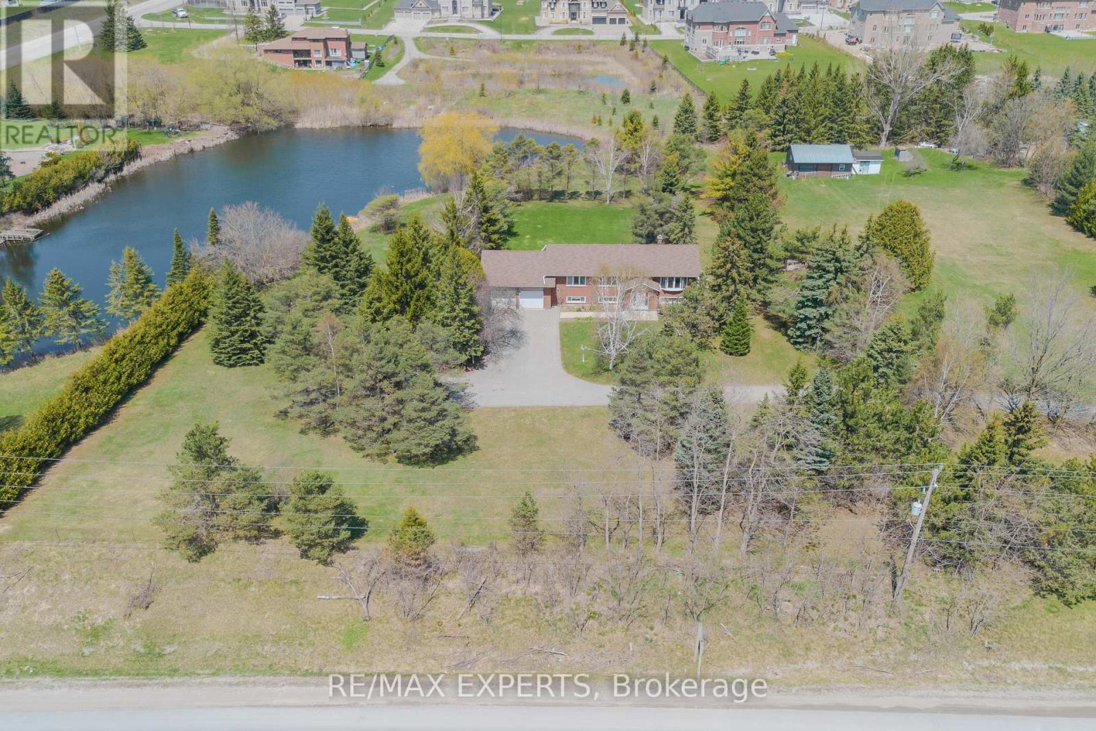 6068 BLOOMINGTON ROAD