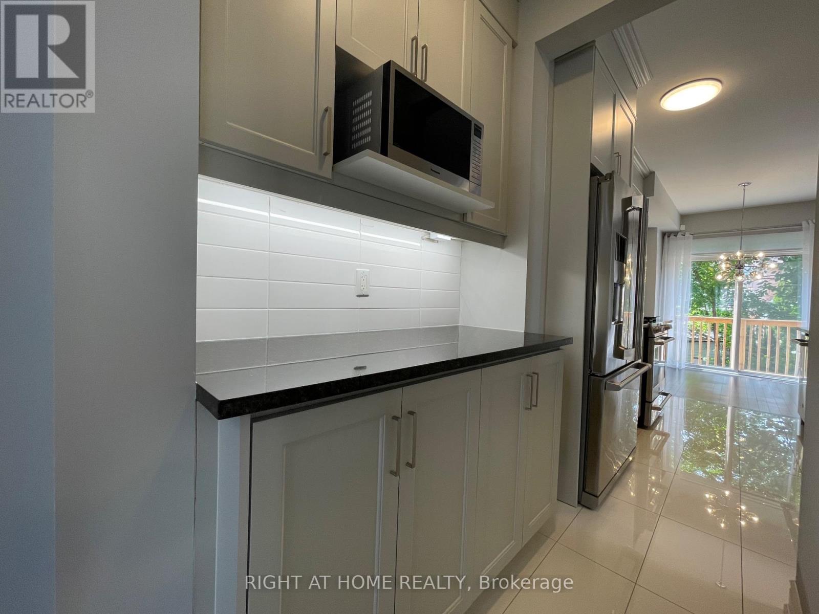2 Queen Mary Court Property Photo 12