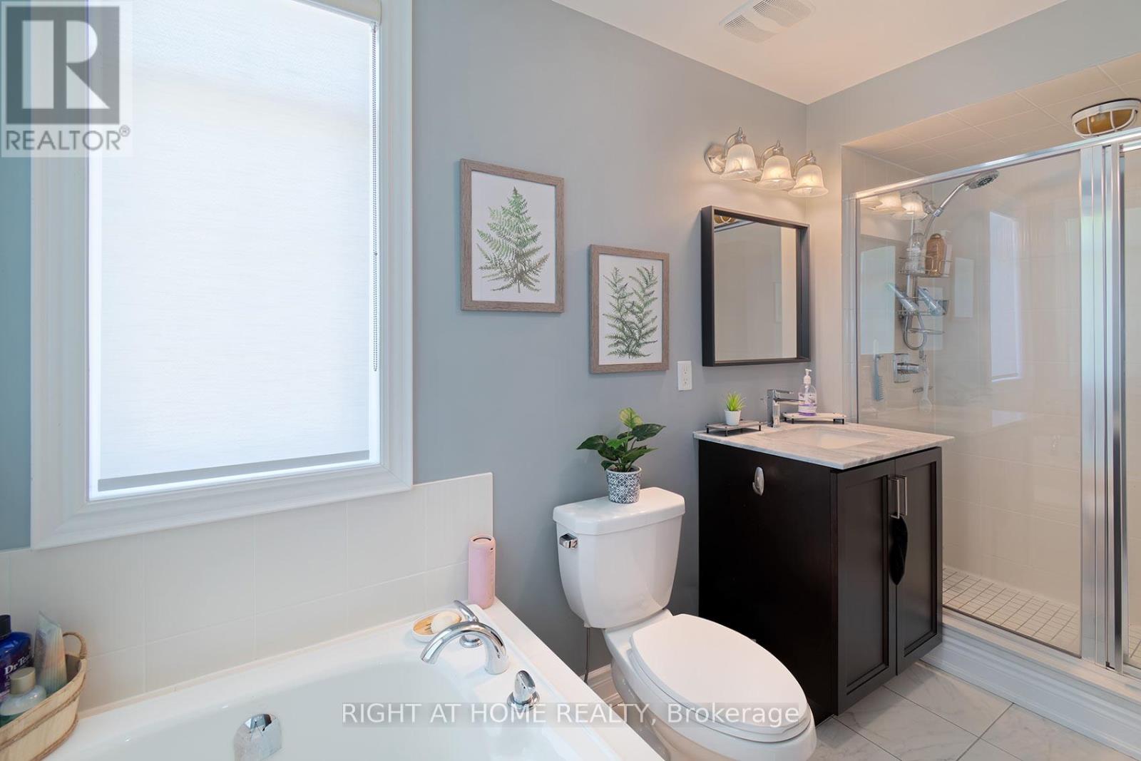 2 Queen Mary Court Property Photo 28