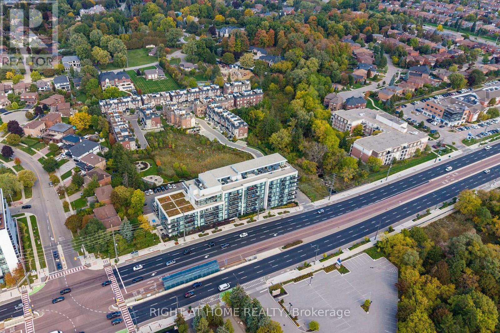 2 Queen Mary Court Property Photo 43