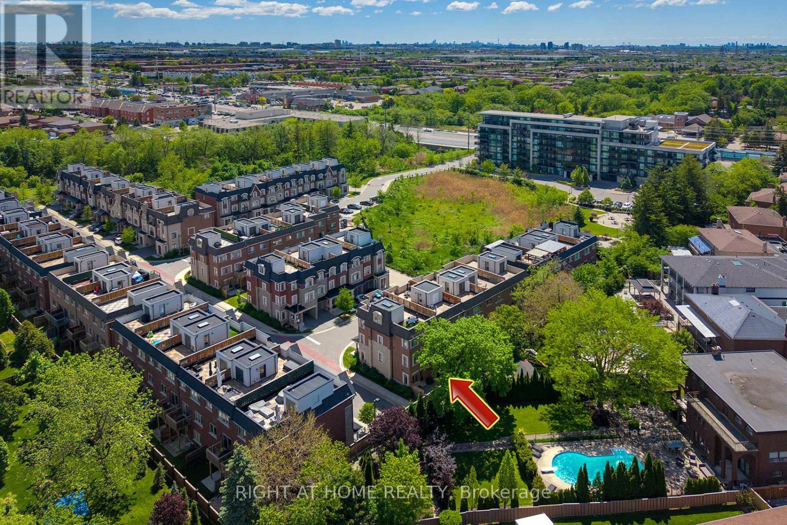 2 Queen Mary Court Property Photo 44