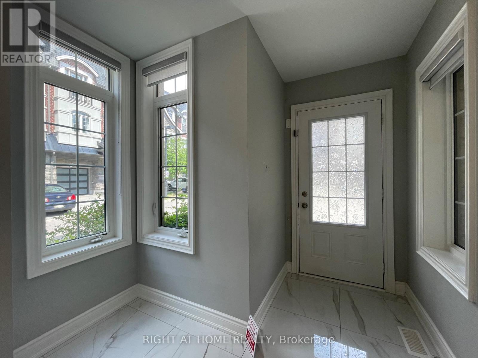 2 Queen Mary Court Property Photo 50